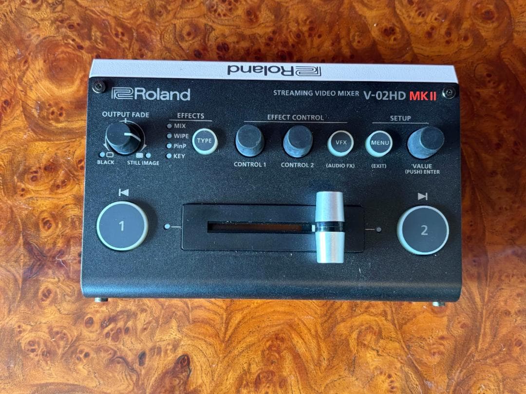 美品　ROLAND V-02HD MKII