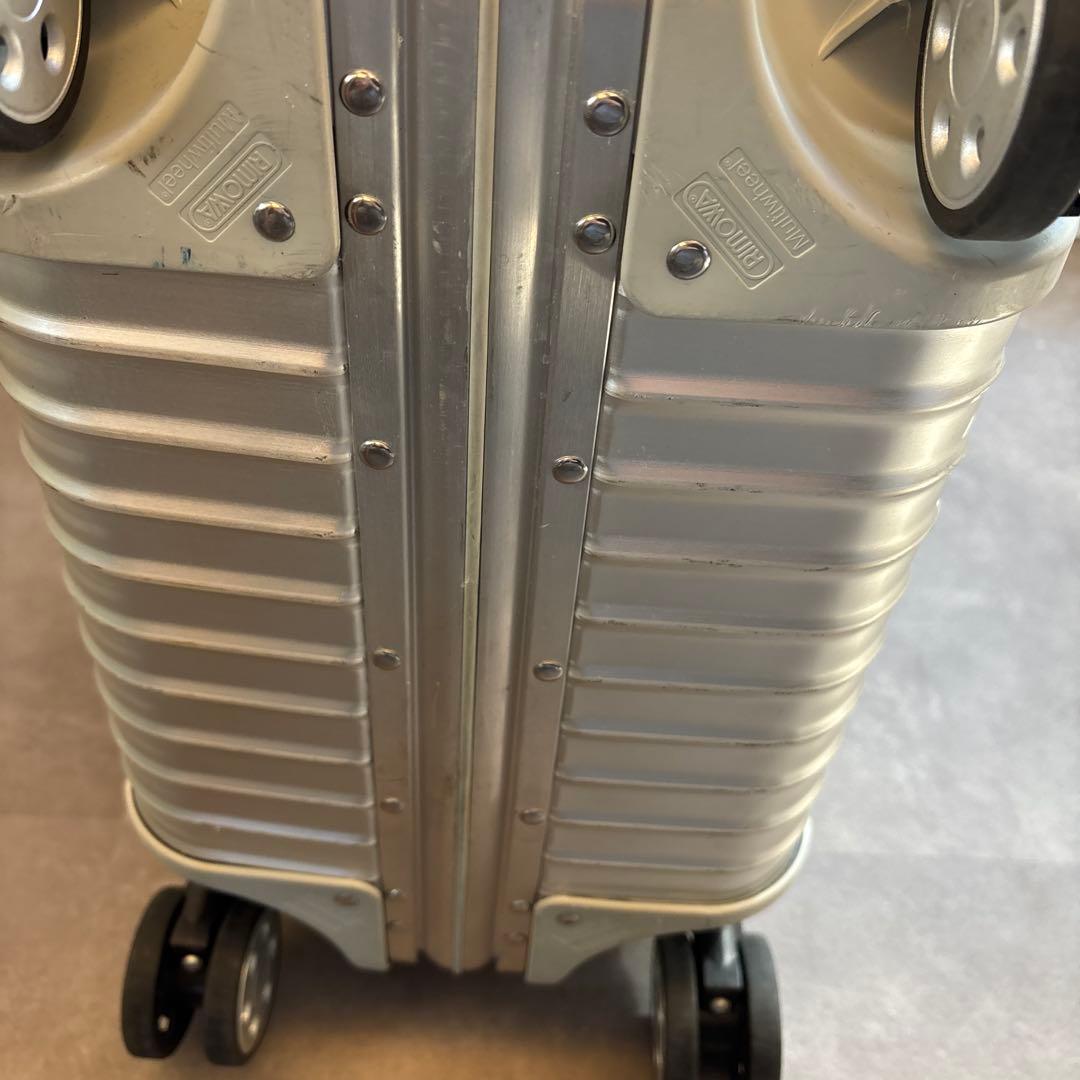 リモワ　トパーズ　RIMOWA TOPAS 45L 4輪