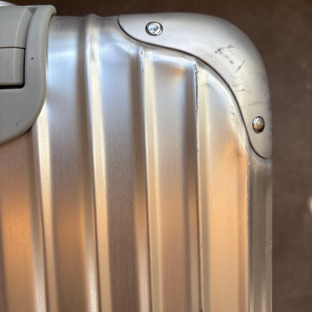 リモワ　トパーズ　RIMOWA TOPAS 45L 4輪