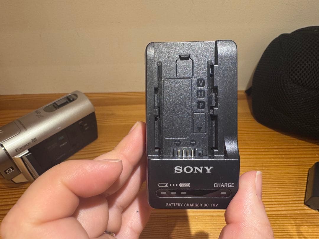 SONY ビデオカメラ　HDR-CX370