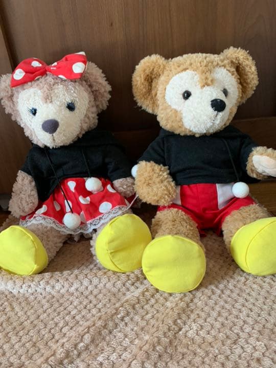 ダッフィー　シェリーメイ　洋服&ぬいぐるみ付き