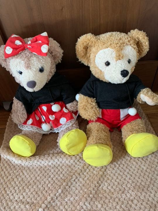 ダッフィー　シェリーメイ　洋服&ぬいぐるみ付き