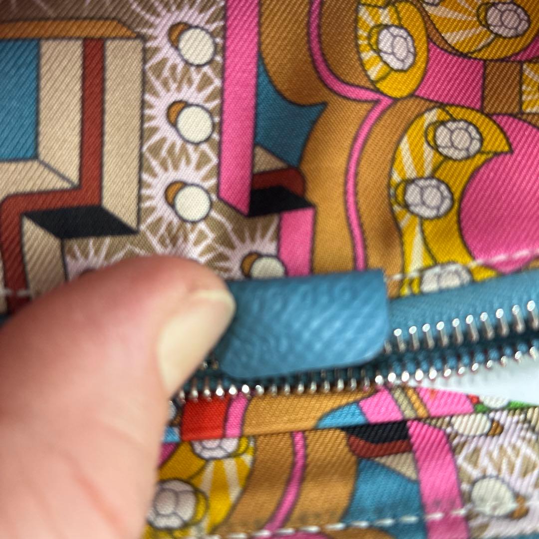 エルメス シルクインコンパクト