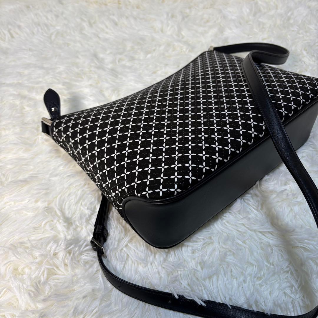 印傳屋 印伝 未使用級　ショルダー バッグ そよか 七宝　保存袋　箱付き