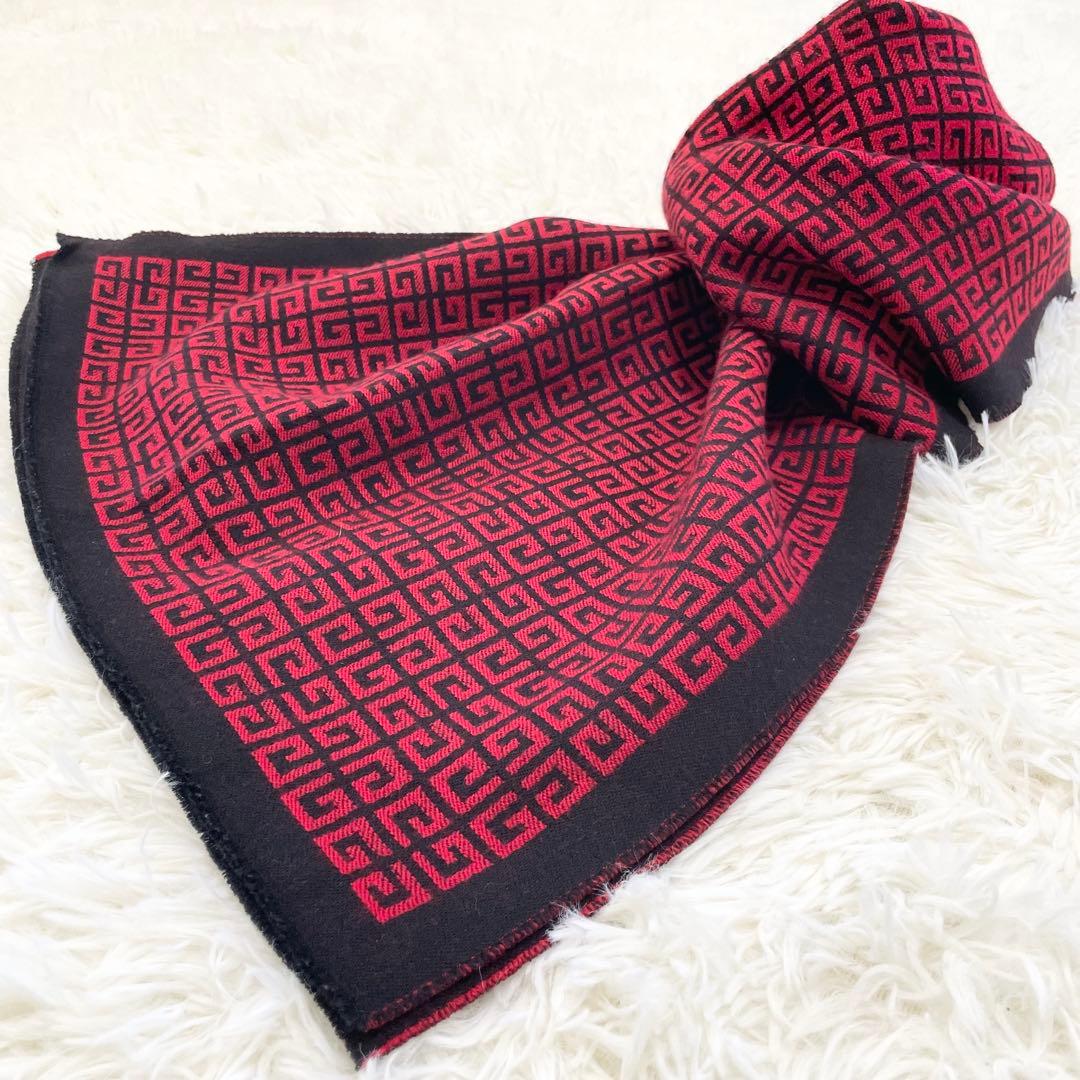 【スズキ】GIVENCHY ジバンシィ Gモチーフ 総柄 マフラー