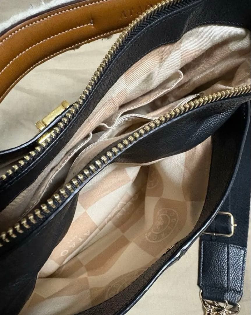 ATAO人気No1の2wayバッグ水にも汚れにも強い撥水レザー　ウィークエンド