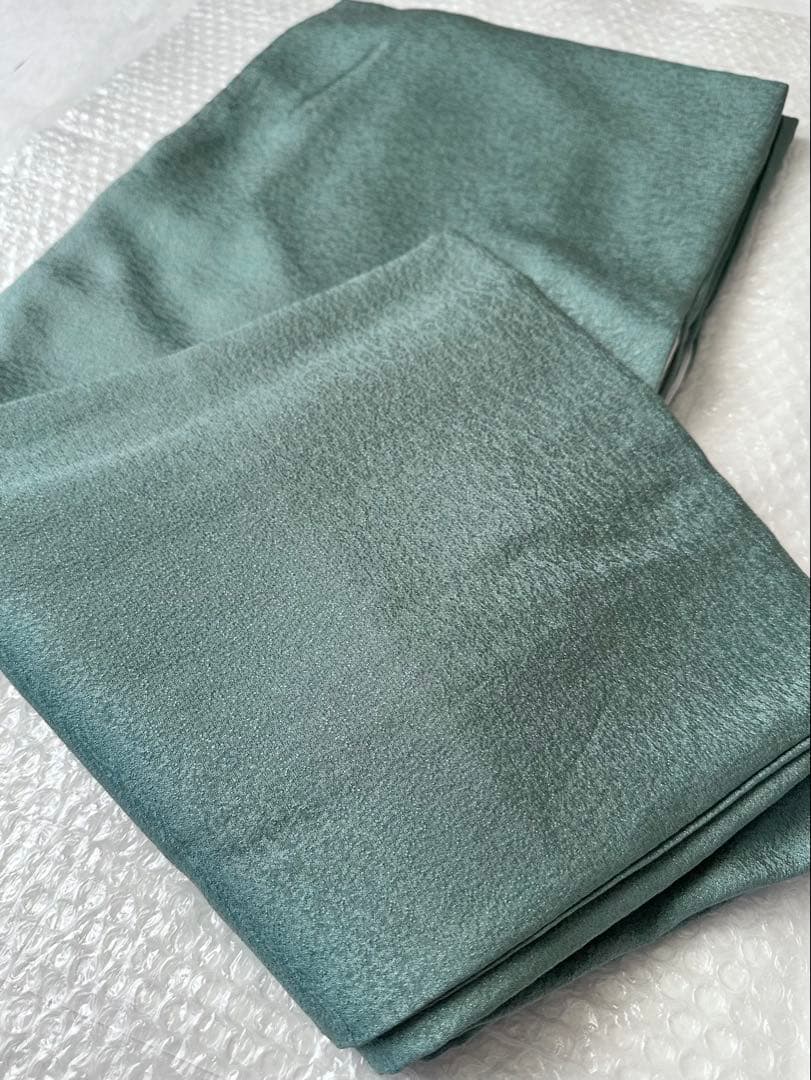 a09【在庫処分・特価】未使用 青緑 織柄 正絹 色無地 裄 64.5