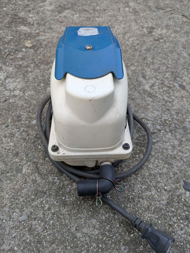 動作品　 ②エアーポンプ テクノ高槻 XP-80 風量80L/min