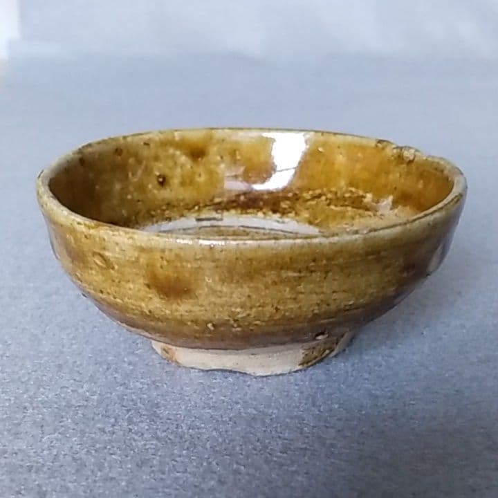 古瀬戸盃　古瀬戸ぐい吞み　古黄瀬戸ぐい吞み　古瀬戸酒盃　合わせ箱付き