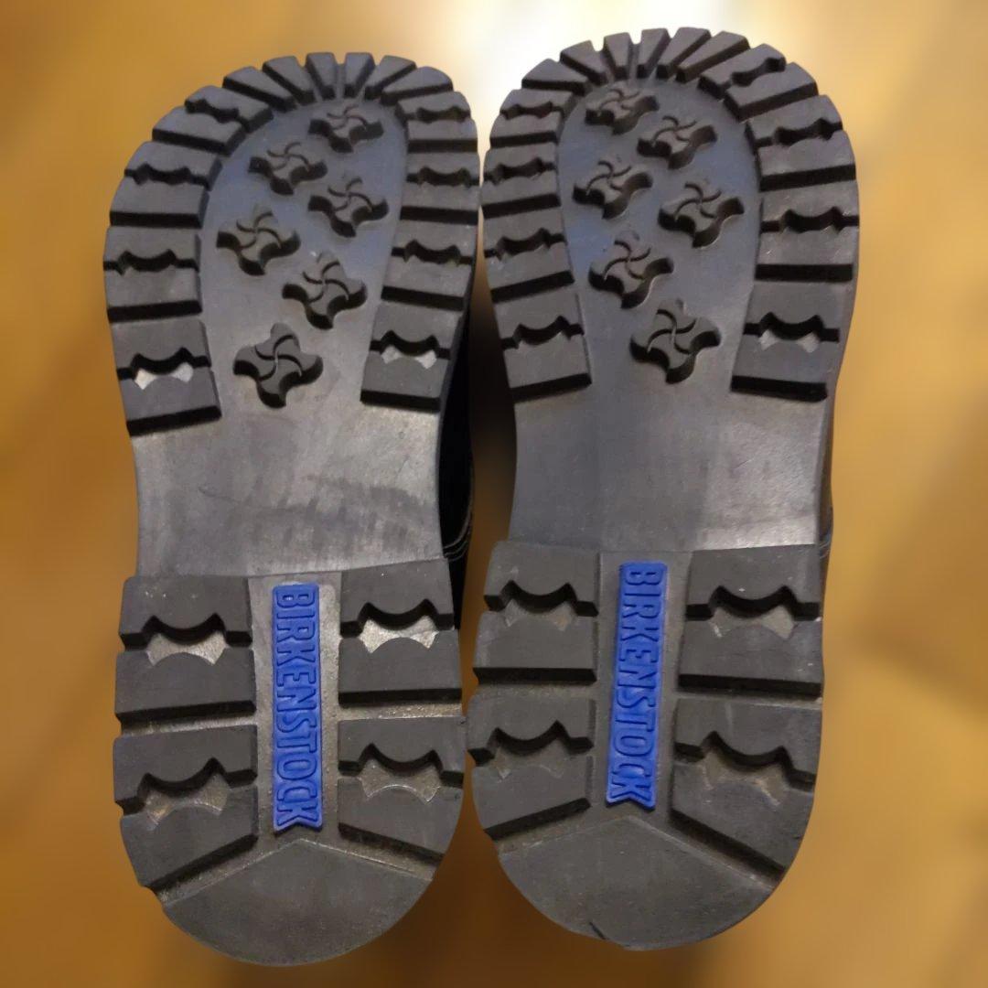 BIRKENSTOCK 黒の革靴　サイズ28センチ