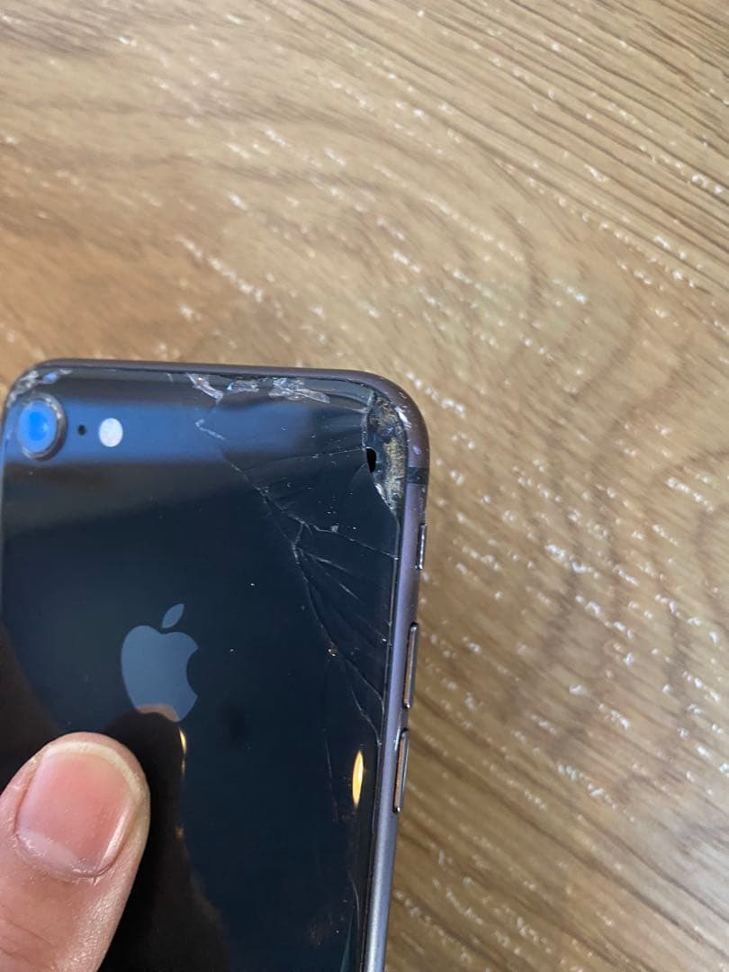 【ジャンク品】Apple iPhone 8 64GB