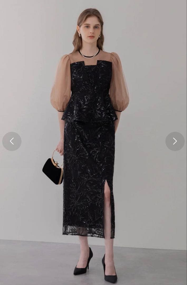 LEJA シアーパフスリーブペプラムスパンコール花柄Iラインドレス