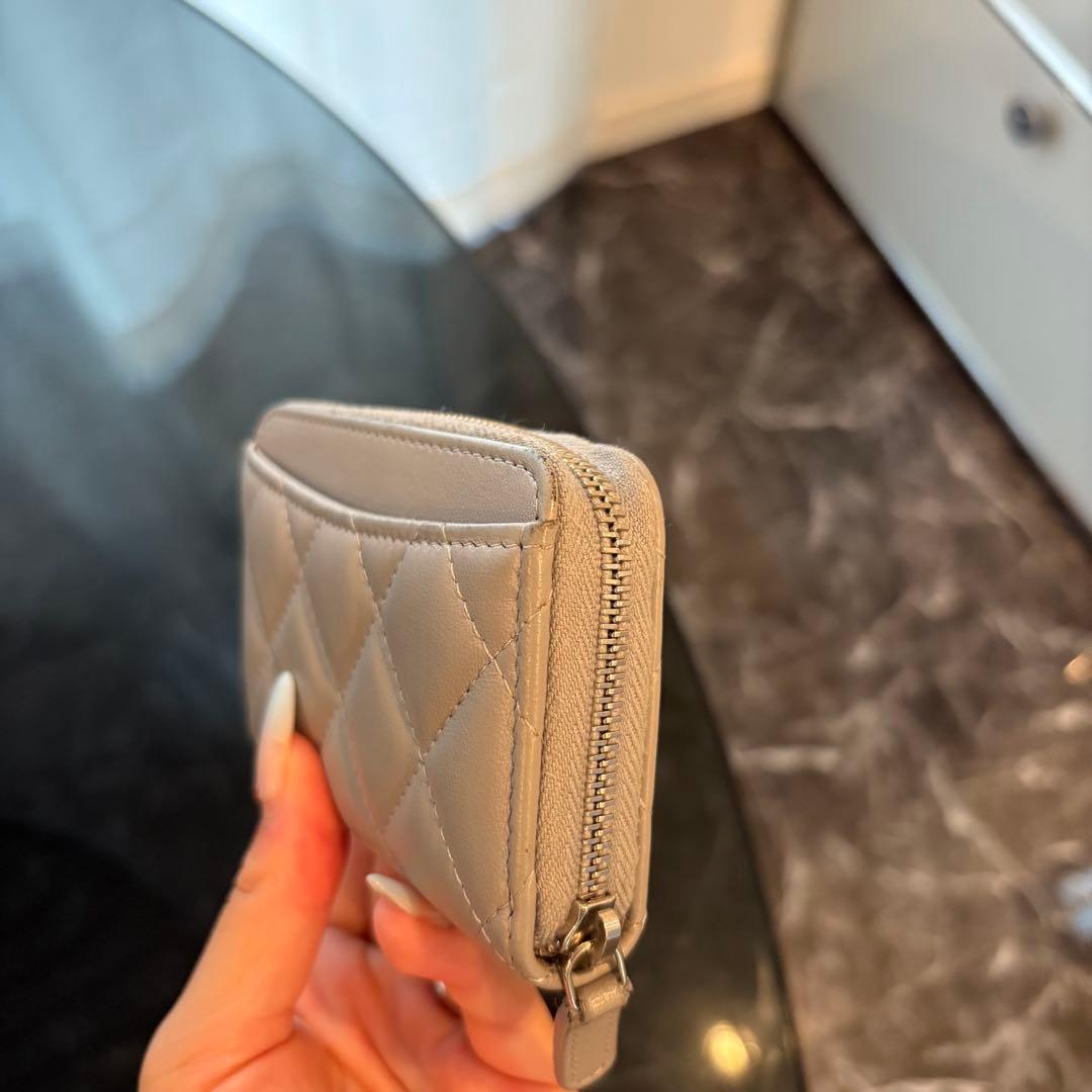 CHANEL グレー　ミニ財布　ケース　パース