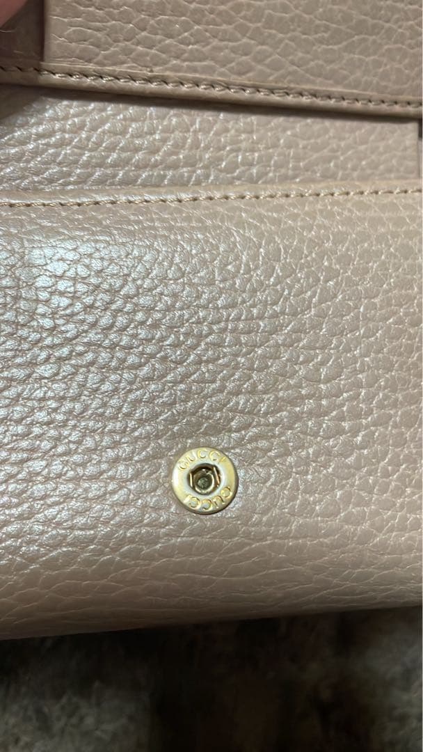 Gucci GGマーモント　ベージュ レザー三つ折り財布