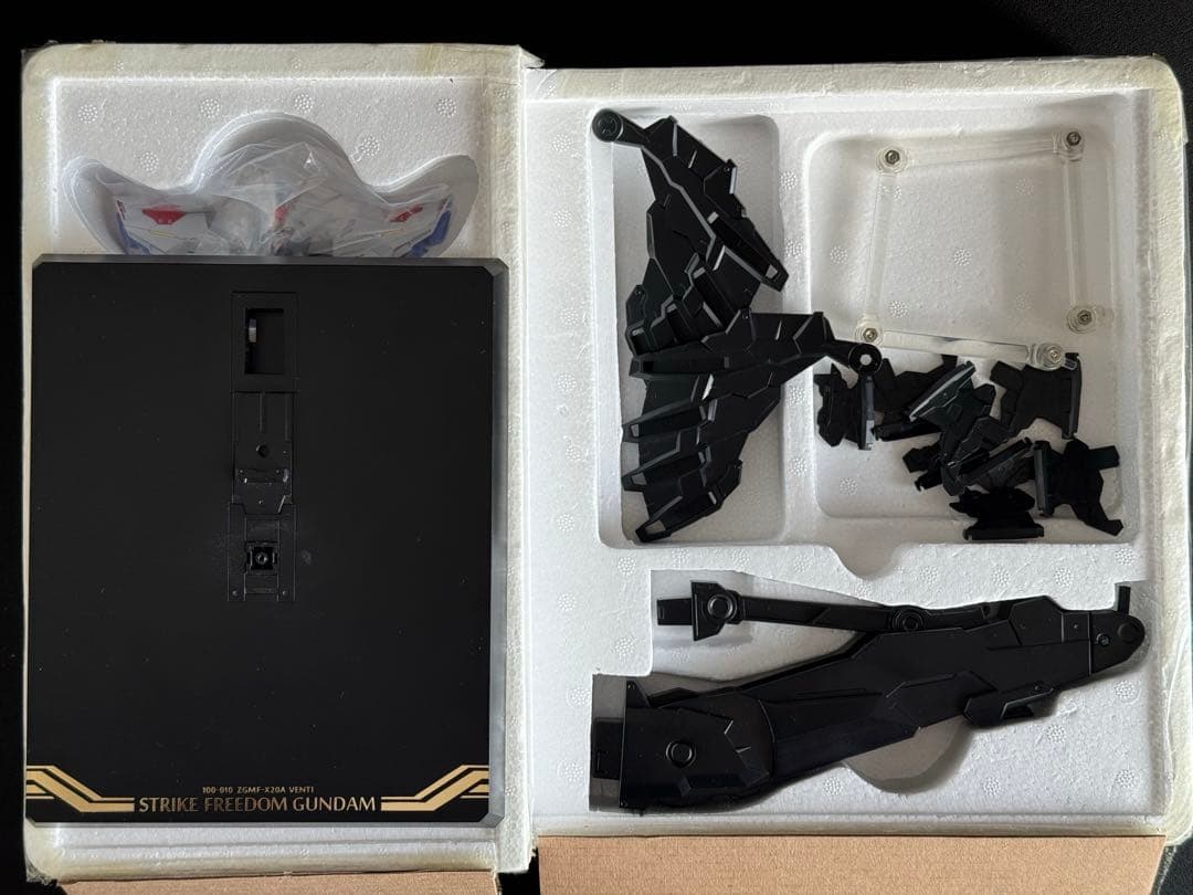 L BUILD ストライクフリーダムガンダムSOUL BLUE