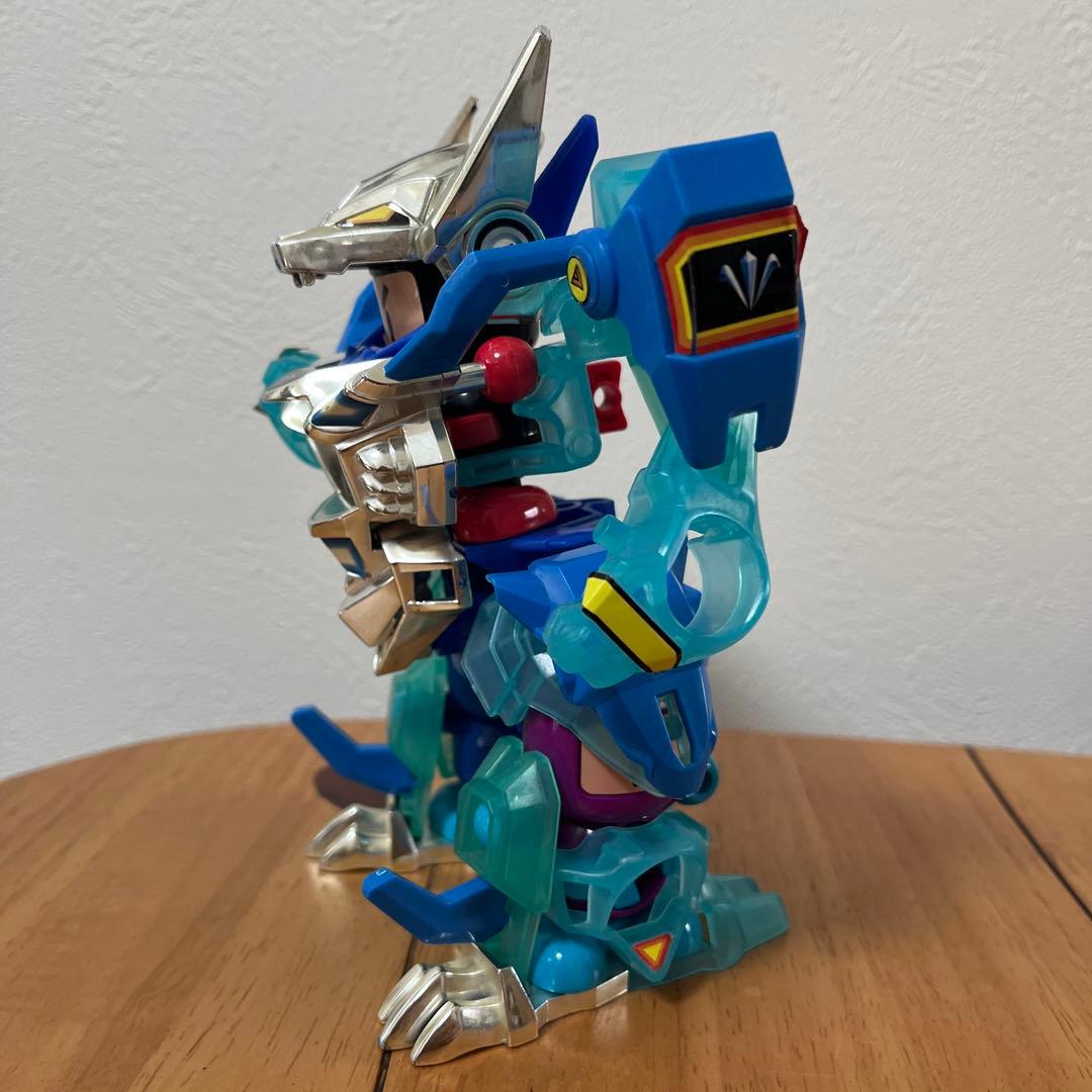 お*た様 ビーダマン？　3体合体ロボ