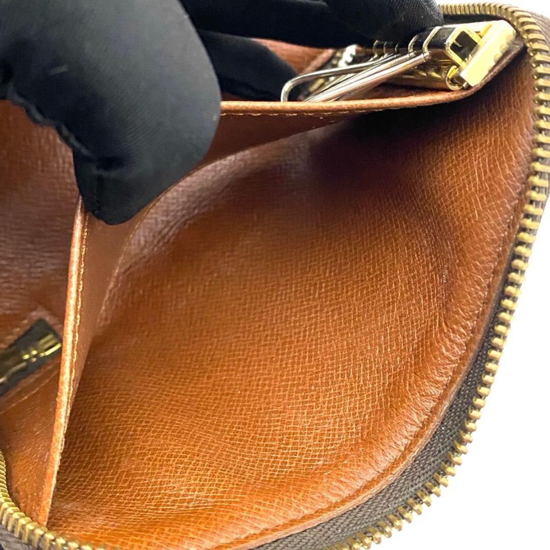 ルイヴィトン モノグラム ポシェット 6クレ キーケース 6連 鍵入れ ブラウン