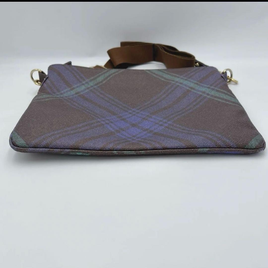 ヴィヴィアンウエストウッド 斜め掛けバック