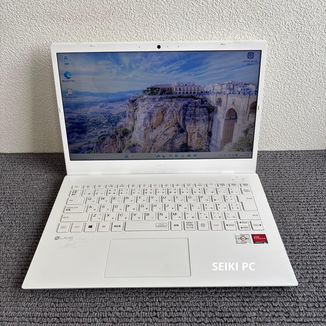 Windowsノート本体 NEC LAVIE N1415 AMD Athlon Silver 3050U