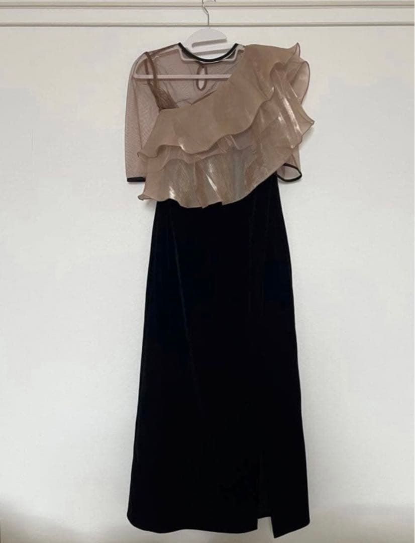 試着のみ【Leja 】アシンメトリーティアードフリル3WAYベロア 3点セット