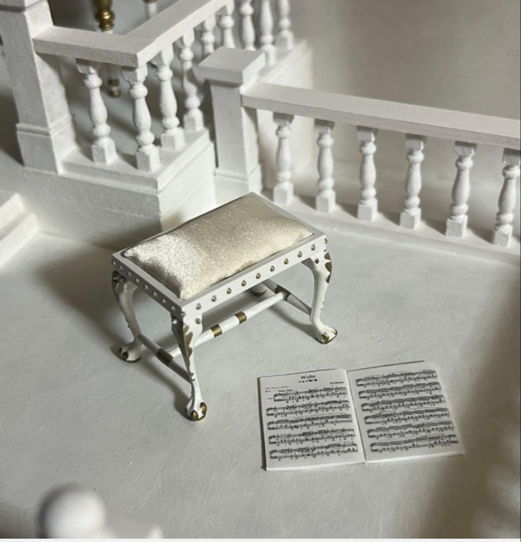 t*e様 ★ミニチュア　グランドピアノとハープのステージ