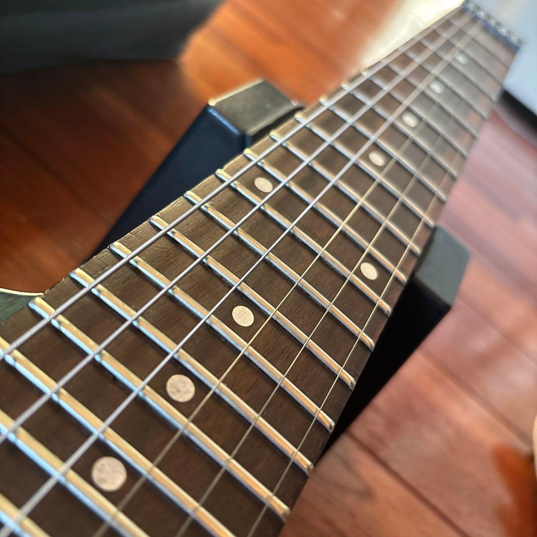 Lapaxe ヘッドレスギター　トラベルギター　ミニギター