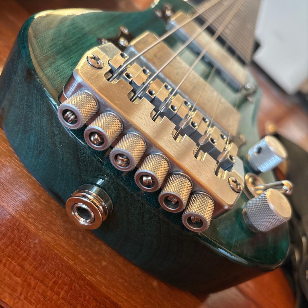 Lapaxe ヘッドレスギター　トラベルギター　ミニギター