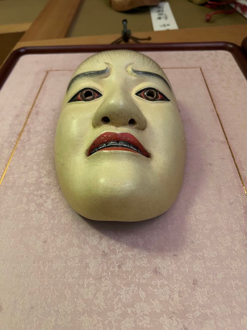 能面 白色 木製