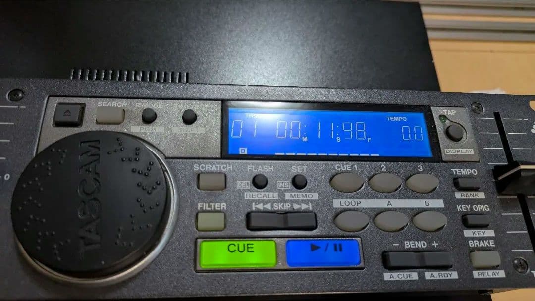TASCAM CD-X1500 CDデュアルプレーヤー