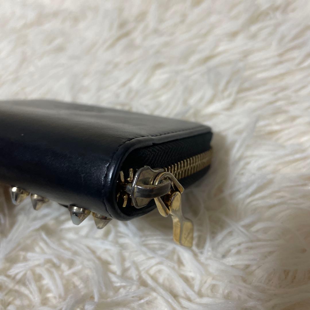 クリスチャンルブタン パネトーネ ミニ財布 ケース スタッズ