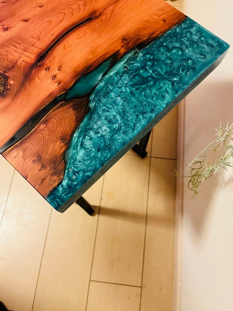 ソファテーブル　サイドテーブル　レジンテーブル　一位　コーヒーテーブル　一枚板