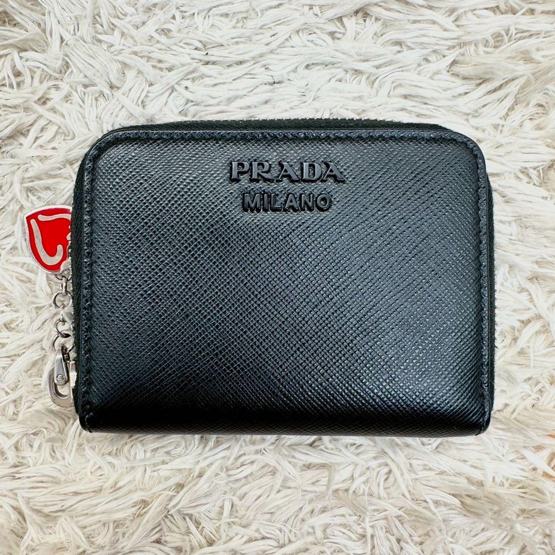 【未使用級】プラダ ケース 小銭入れ ブラック シャイン サフィアーノ