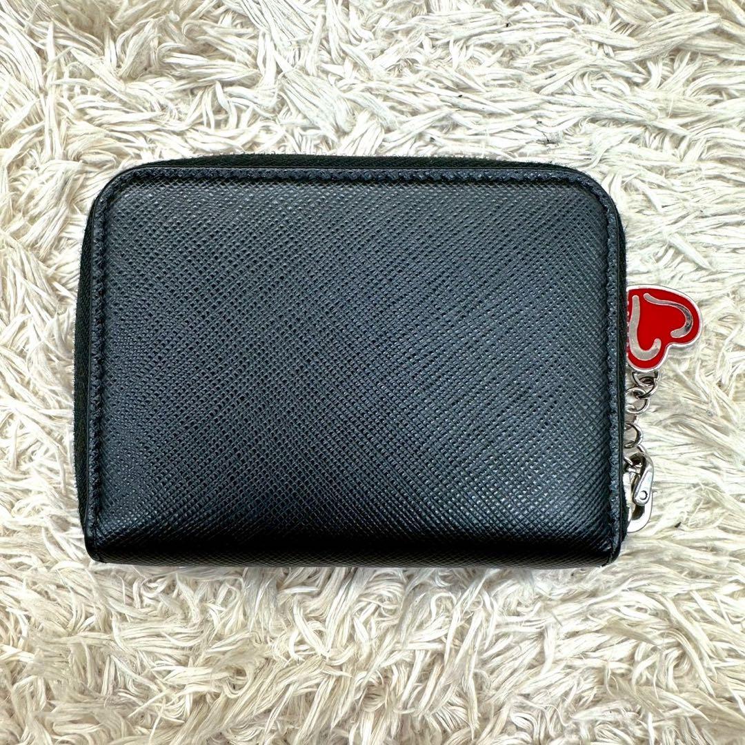 【未使用級】プラダ ケース 小銭入れ ブラック シャイン サフィアーノ