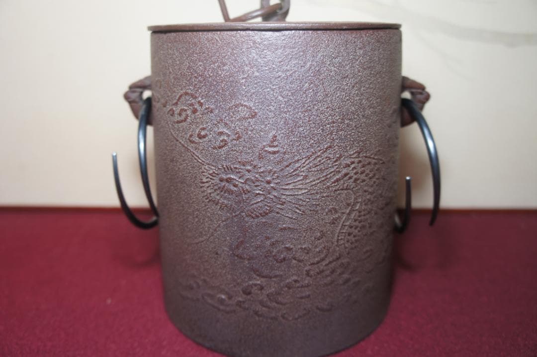 ☆ 国宝 敬典作 雲竜釜 雲龍釜 皆口筒釜 釜鐶 桐箱 紙箱 送料込み