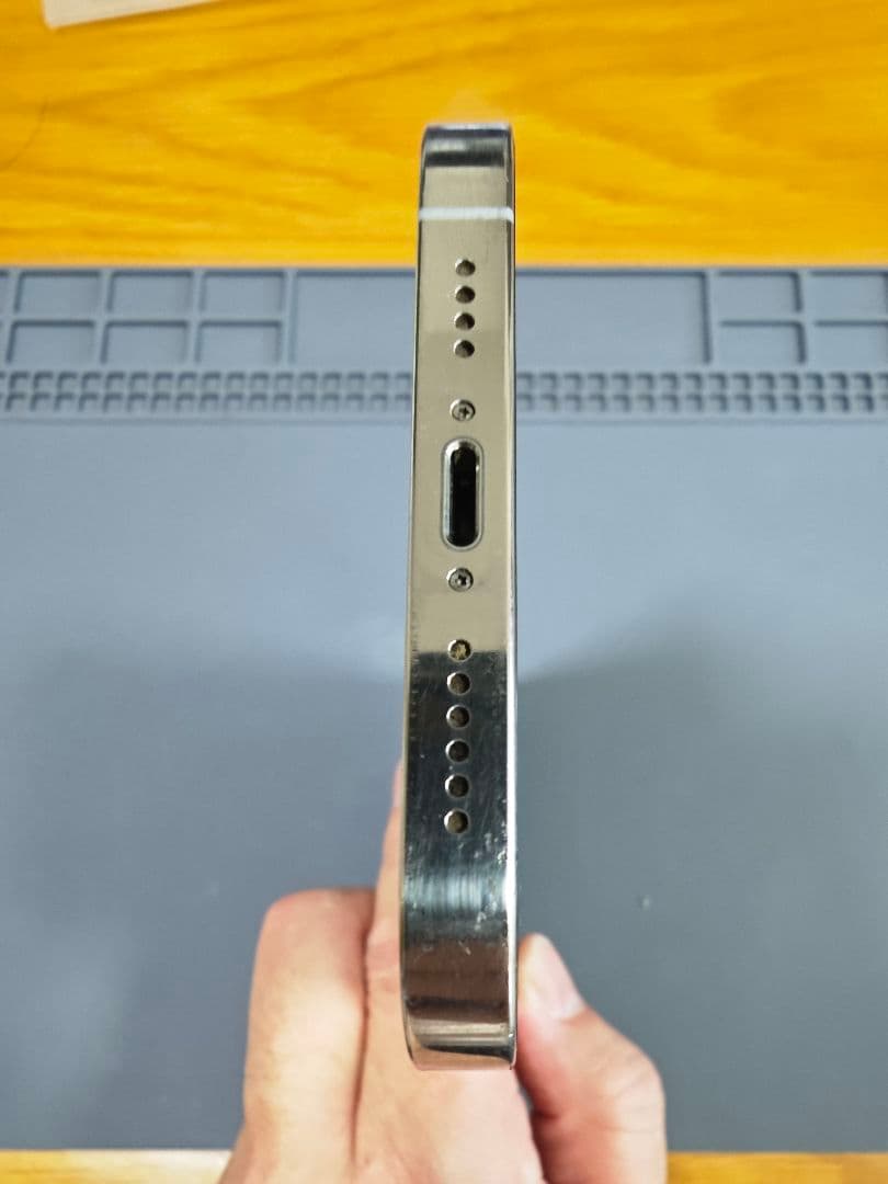 Apple iPhone 12 Pro MAX ホワイト 本体のみ