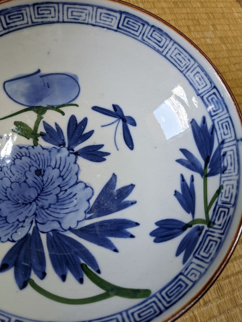 ♦明治時代 古伊万里 染付 蜻蛉 牡丹紋様 ７寸鉢アンティーク骨董品コレクション