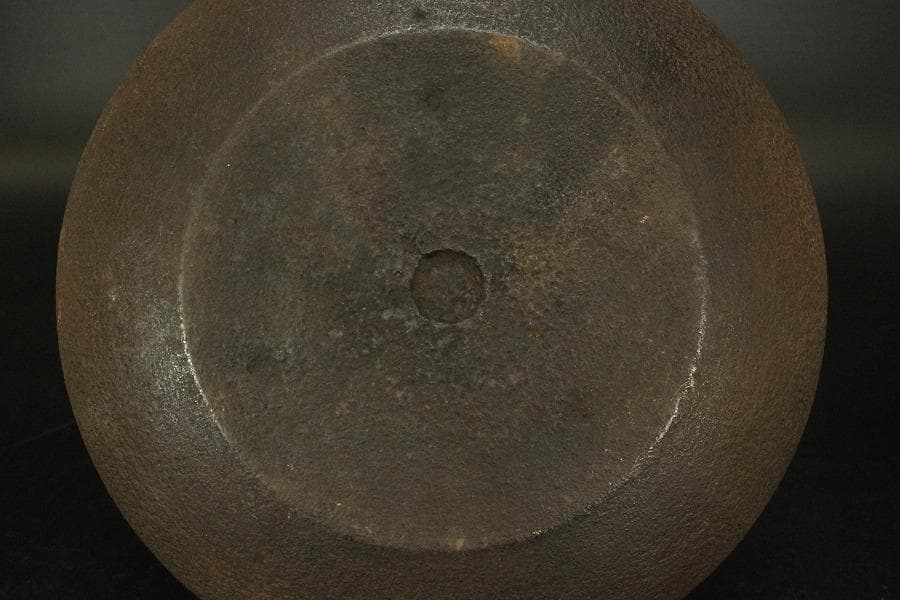 茶道具 大西清右衛門 作 車軸釜 時代物 銀摘み蓋 共箱(ZE573)