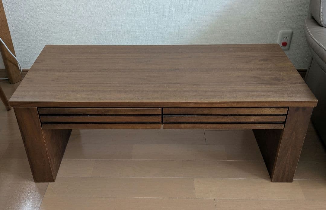 センターテーブル