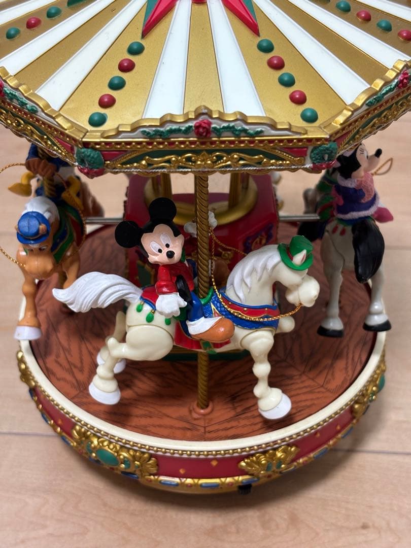レア　ミッキーホリデイゴーランド　ディズニー　クリスマス　美品　オルゴール50曲