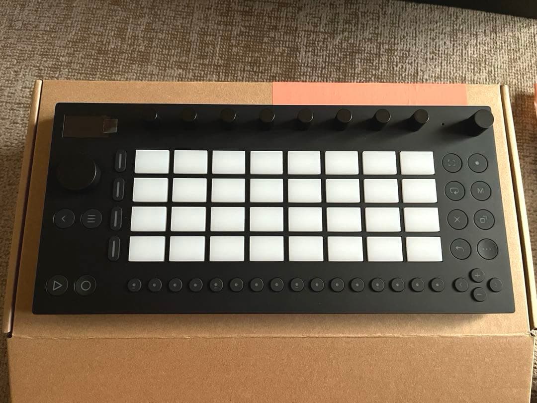 【ほぼ新品】Ableton Move / 未使用・ライセンス未登録