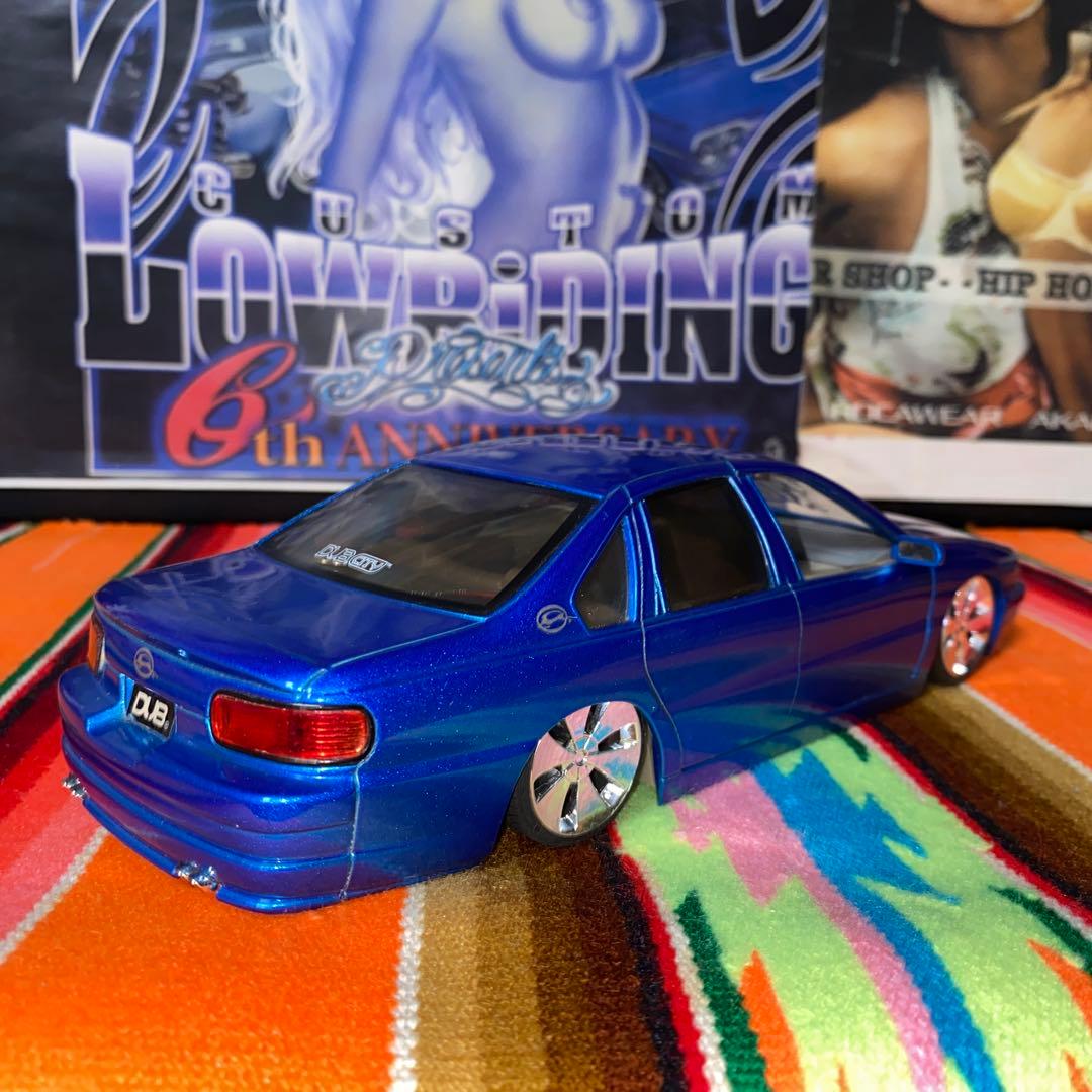 DUBシェビーインパラ ミニカー　１／２４　色青