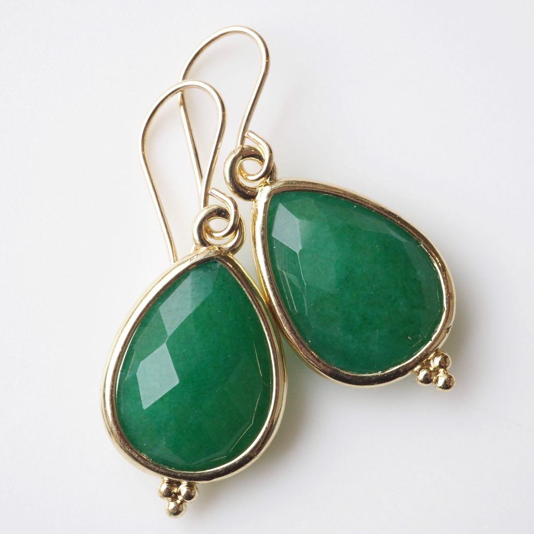 【ほぅ】フォレストグリーン翡翠のつぶつぶ枠留めイヤリング