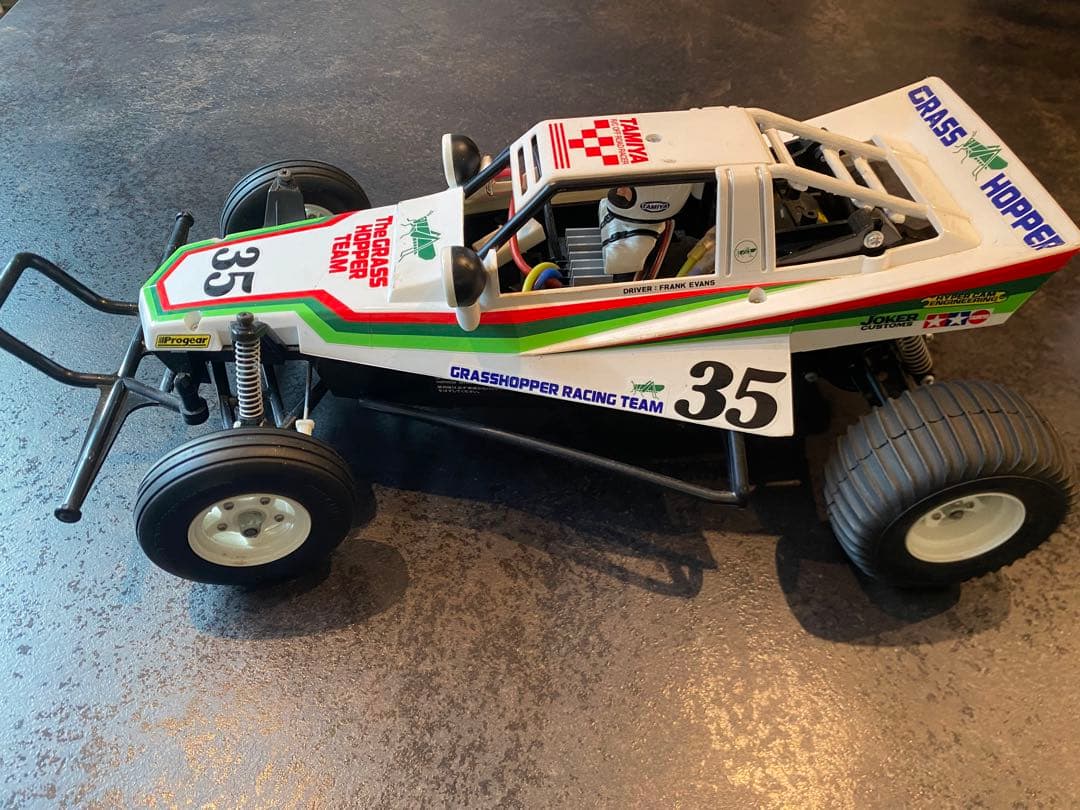 Grasshopper ラジコンカー 35