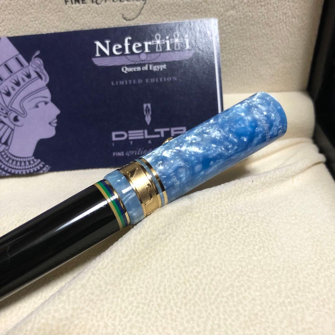 ☆新品 未使用 DELTA デルタ 万年筆 ネフェルティティ ニブF☆