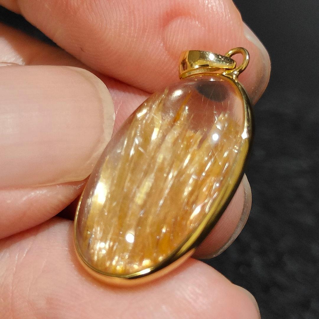 3 ルチルクォーツ　18金　ペンダント　金針水晶　天然石　金運　風水　水晶　財運