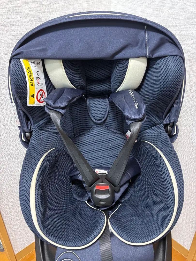 【送料込】エールベベ KURUTTO5s チャイルドシート ISOFIX非対応