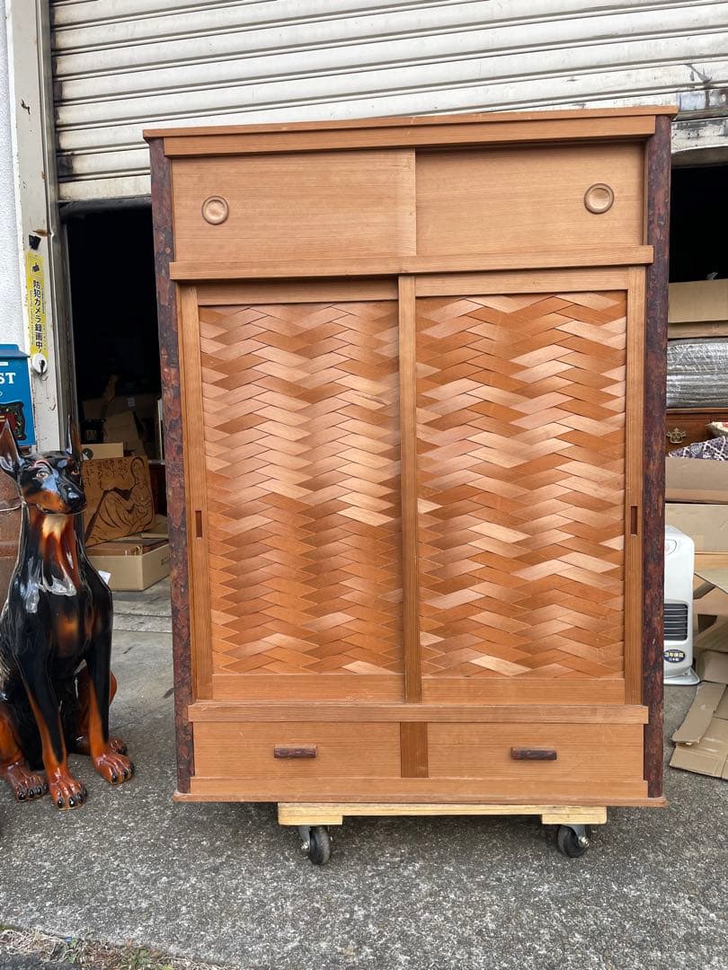 伝統工芸 茶道具　置水屋　水屋箪笥　網代引戸　茶箪笥