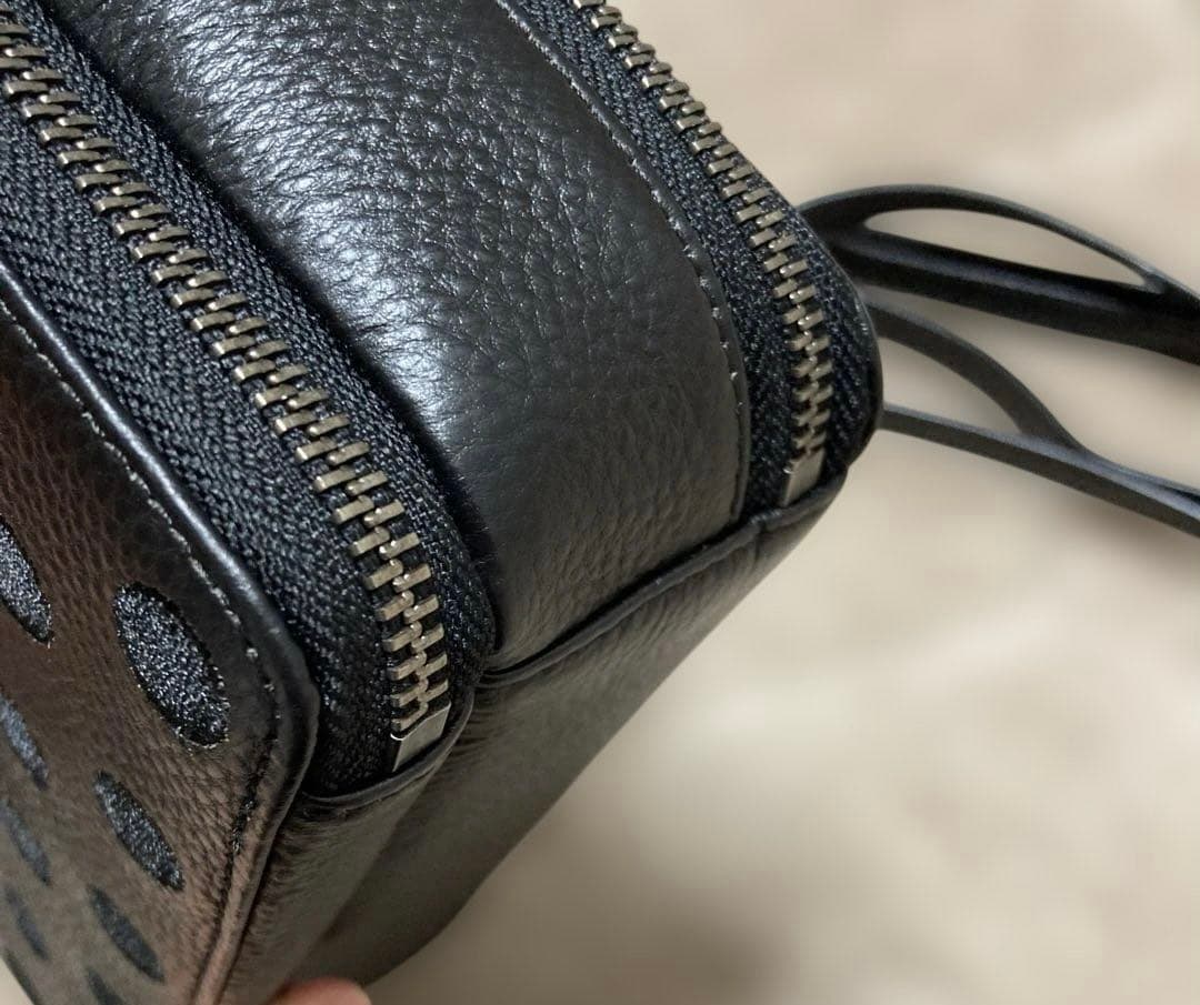 イアパピヨネ リバイバル!牛革　整理整頓/ウォレット&ショルダーバッグ