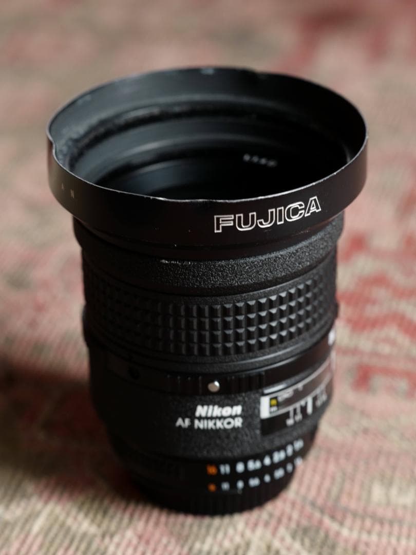 Nikon Ai AF NIKKOR 28mm F1.4 D オマケ付き