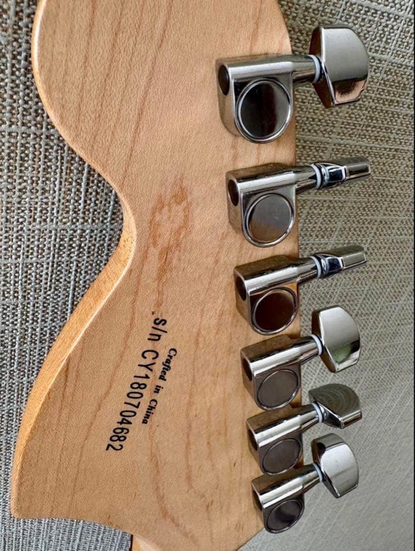 スクワイヤー　フェンダー